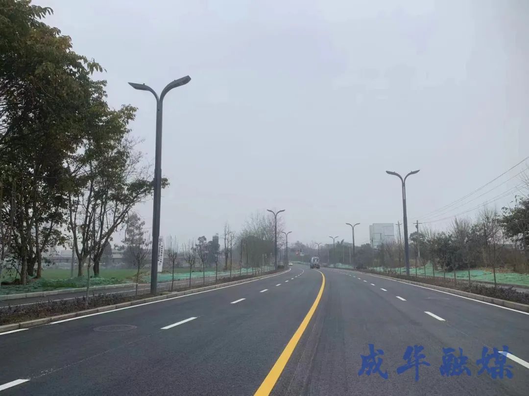 龍石路道路正式通車